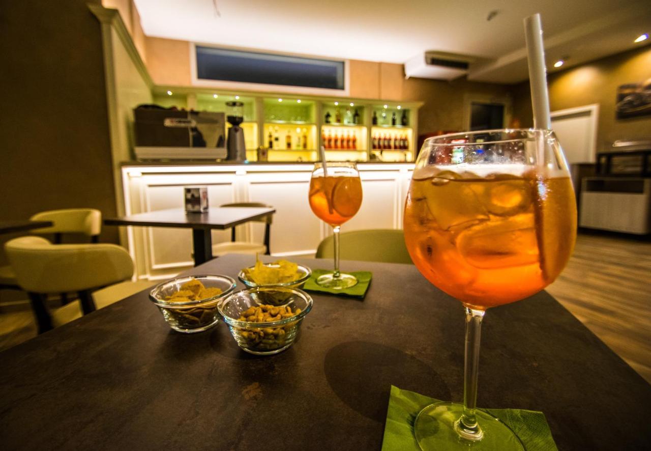 Hotel Perlage Florence สกันดิชชี ภายนอก รูปภาพ