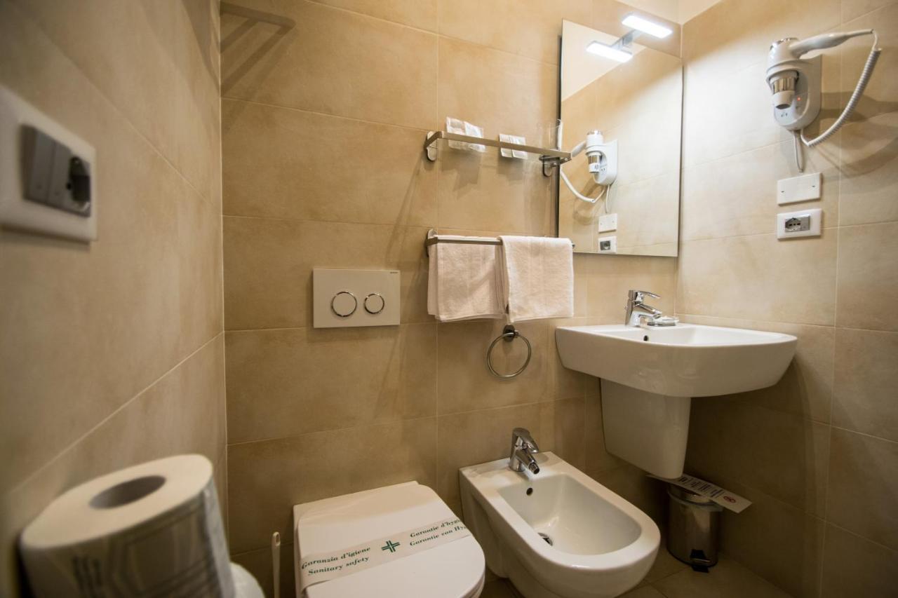 Hotel Perlage Florence สกันดิชชี ภายนอก รูปภาพ